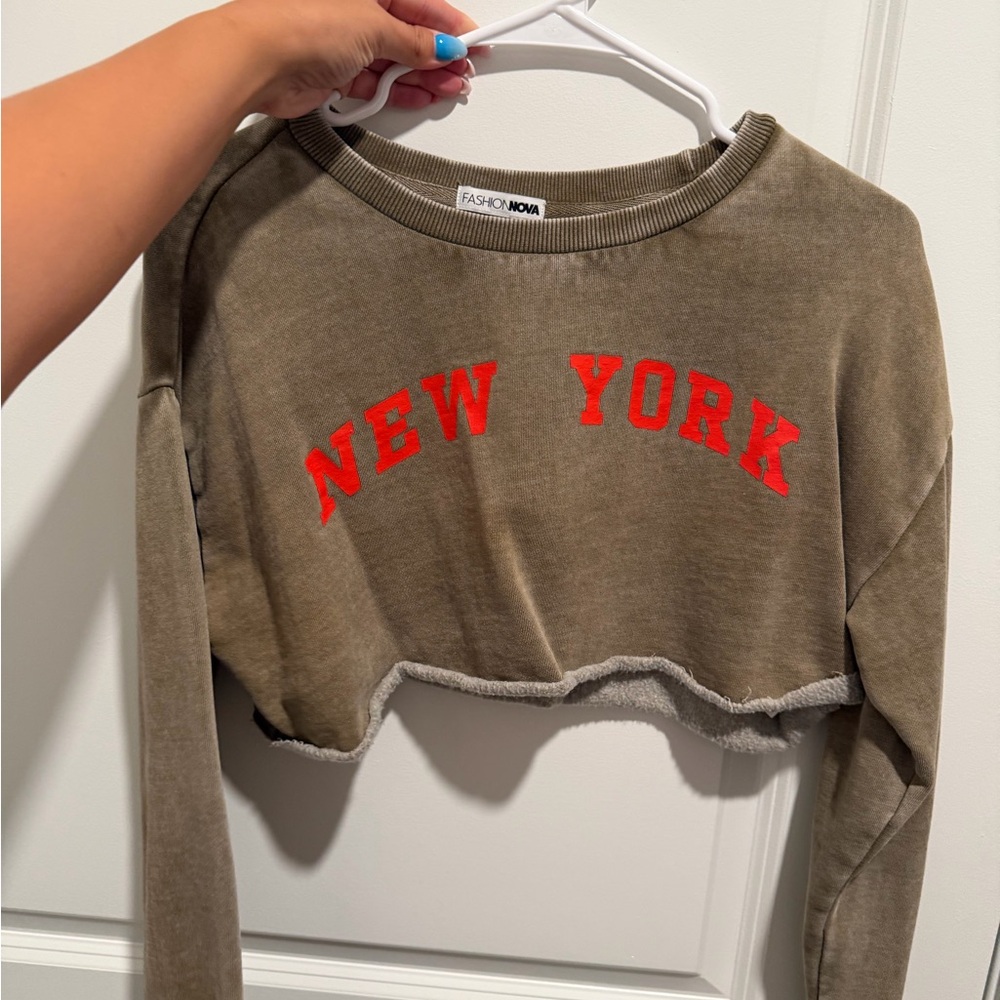 Fashion Nova Olive Cropped Crewneck Sweater with Red 'NEW YORK'